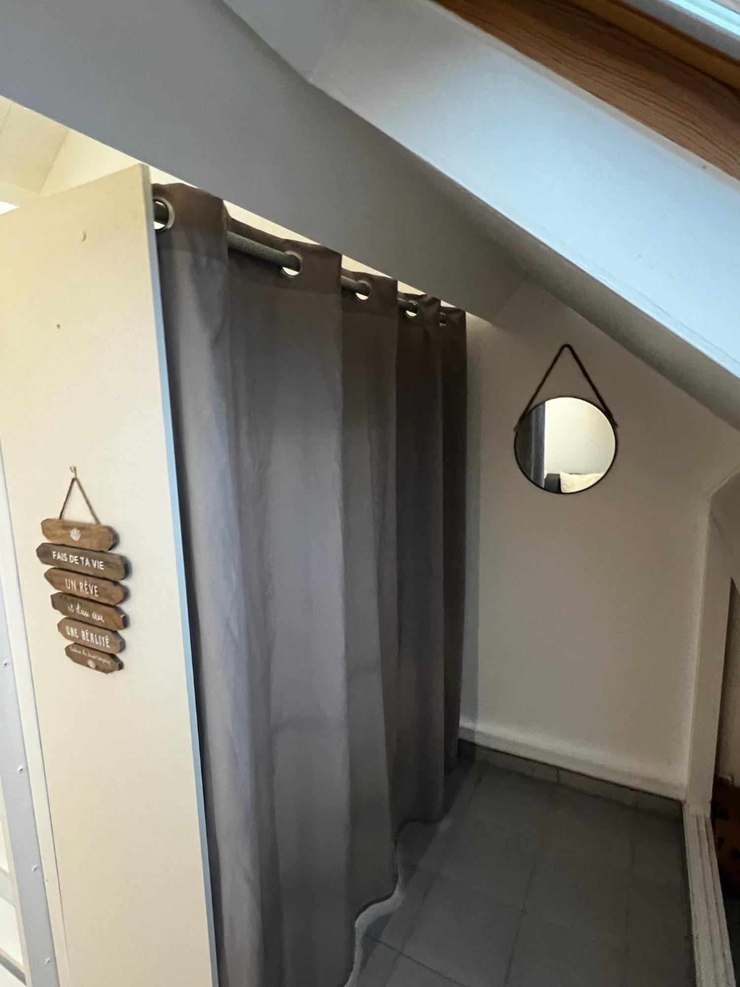 Joli Studio De 25 M2 Proche De Disney Collegien Exterior photo